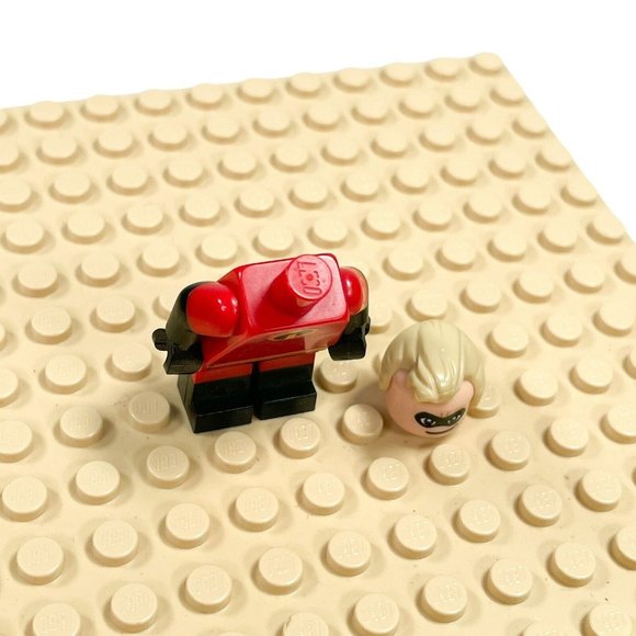Lego Mr. Incredible Disney Minifigure - Picture 6 of 7